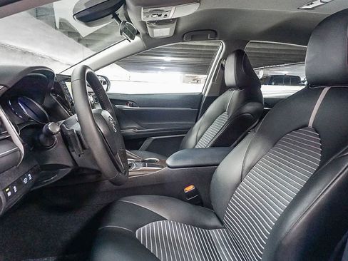 Certified 2023 Toyota Camry SE image 17