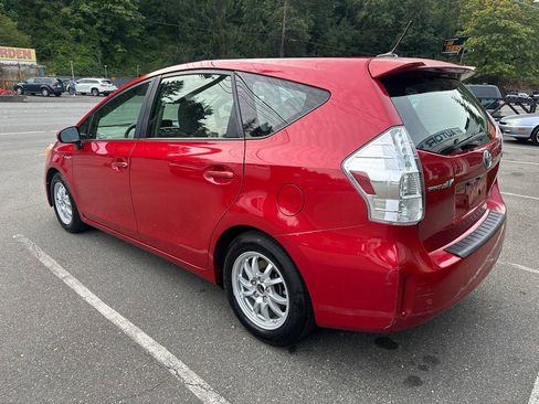 Used 2012 Toyota Prius V Three FWD image 7