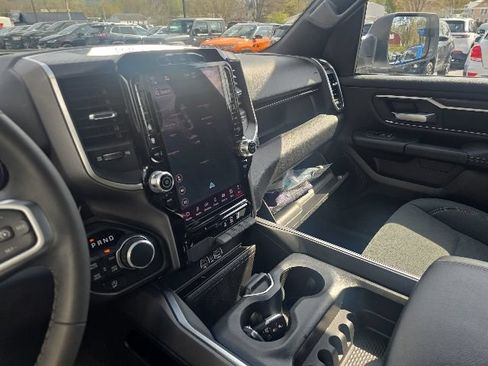 Used 2025 RAM 1500 Big Horn AWD/4WD image 27