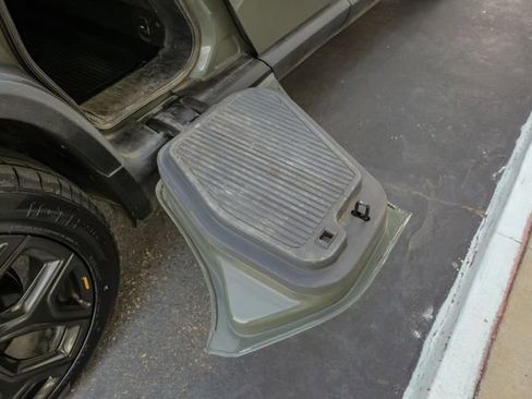 Used 2022 Rivian R1T Launch Edition image 53