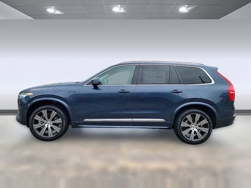 New 2024 Volvo XC90 T8 Ultimate w/ Protection Package Premier image 2