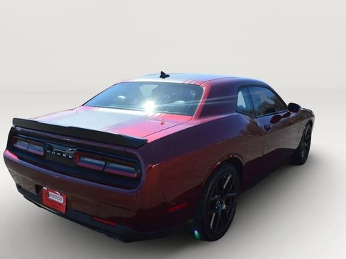 Used 2017 Dodge Challenger R/T Scat Pack image 8