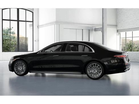New 2025 Mercedes-Benz S 580 4MATIC Sedan image 31