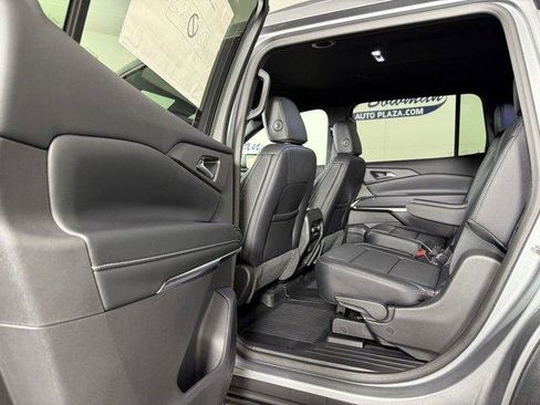 New 2025 Chevrolet Traverse LT w/ Driver Confidence Package image 13