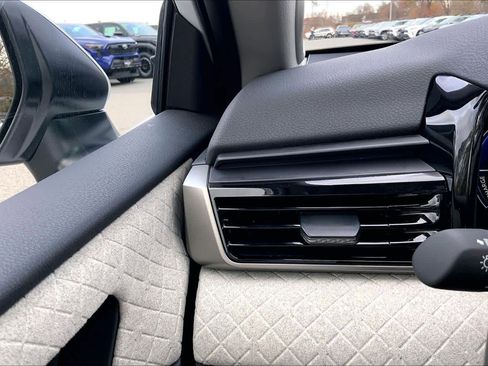 New 2026 Toyota Camry XLE image 18