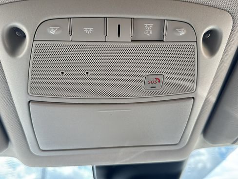 Used 2019 Nissan Rogue SL AWD/4WD image 23