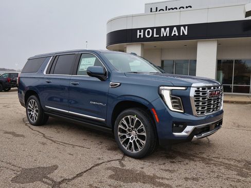 New 2026 GMC Yukon XL Denali w/ Denali Reserve Package image 1