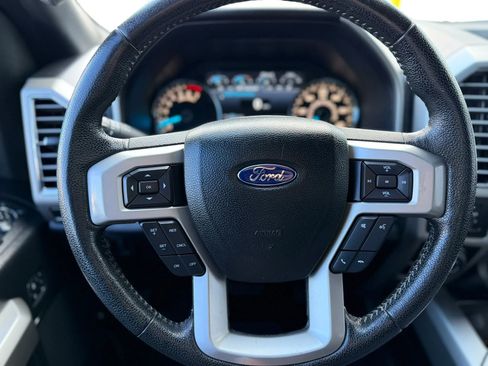 Used 2016 Ford F150 Lariat w/ Equipment Group 502A Luxury image 10