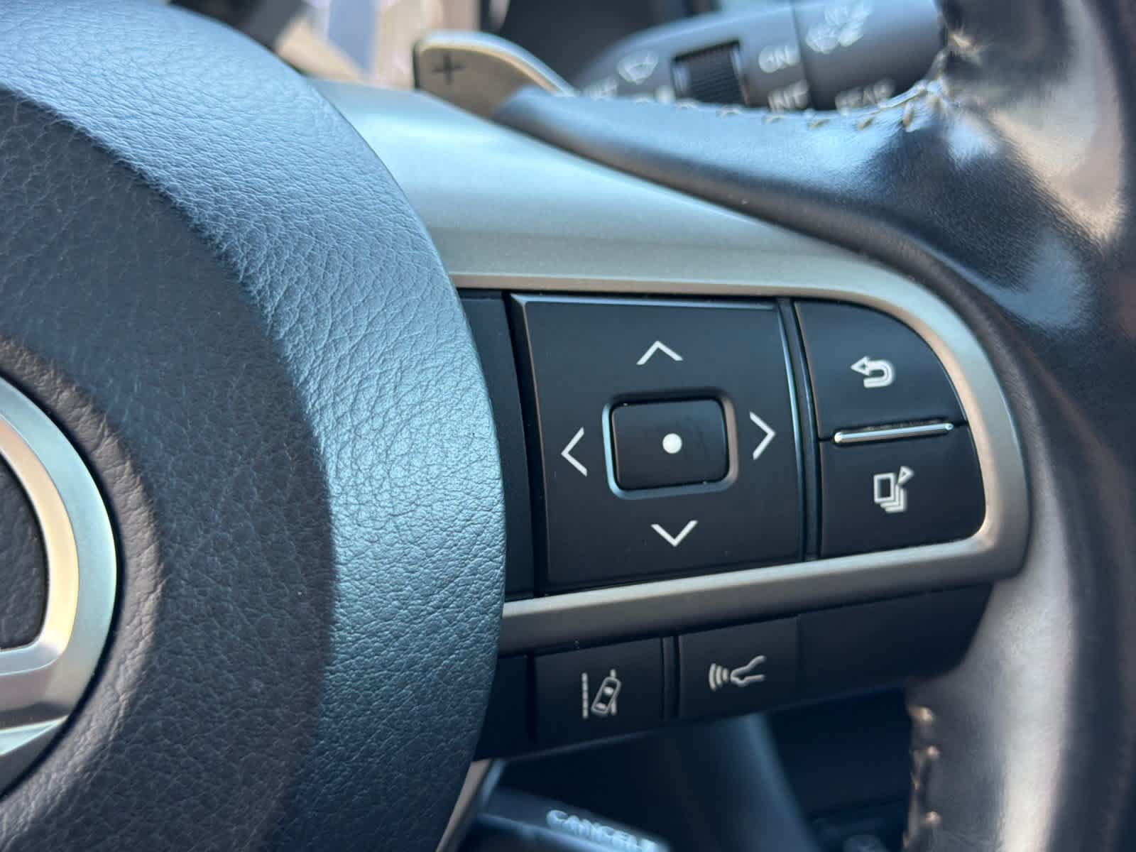 Used 2020 Lexus RX 350 FWD w/ Premium Package image 27