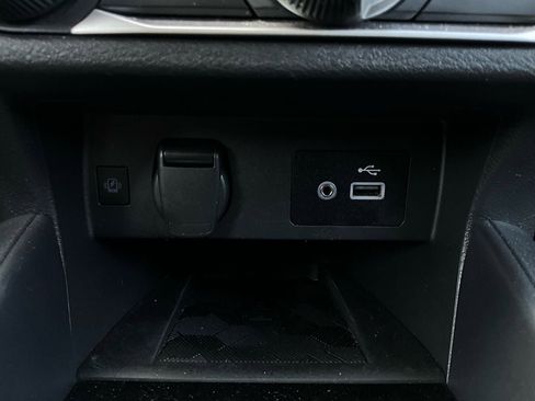 Used 2025 Nissan Versa SV w/ Trunk Package image 23