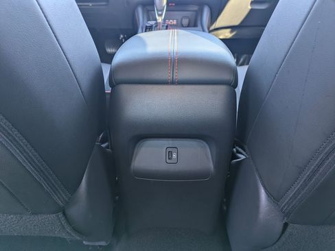 Used 2024 Nissan Sentra SR w/ SR Premium Package image 22