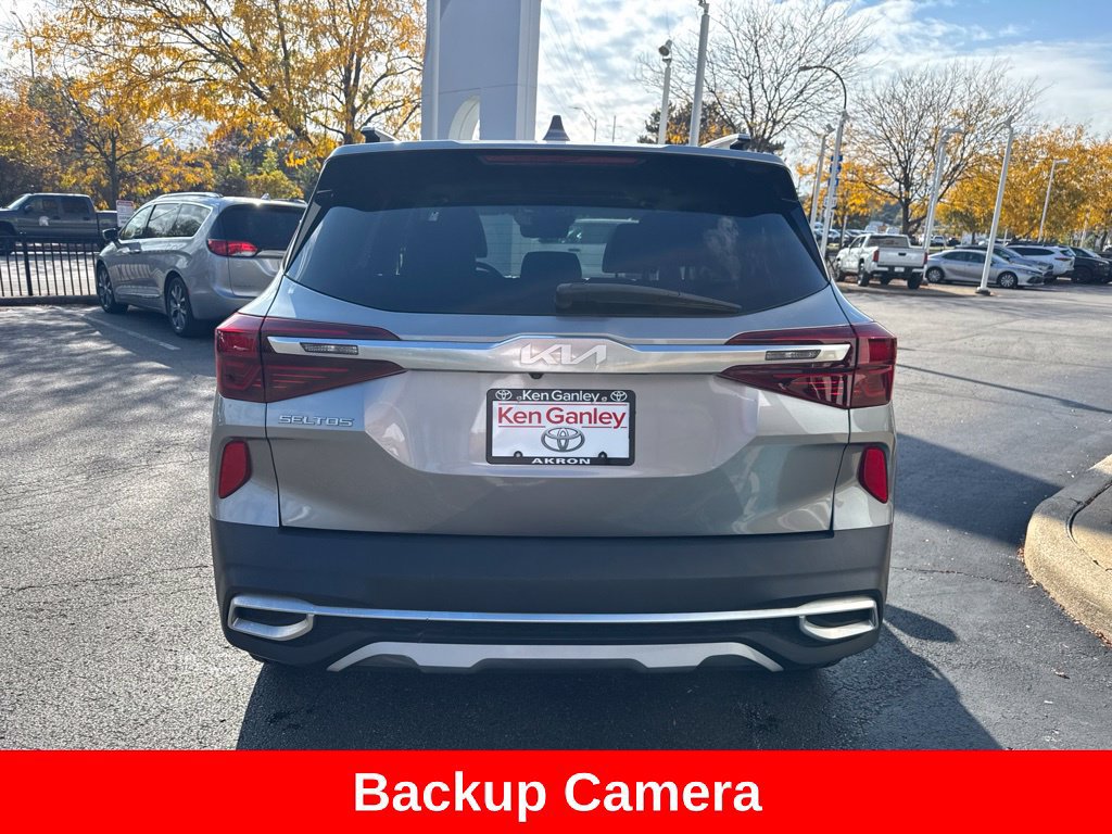 Used 2023 Kia Seltos EX AWD/4WD image 6
