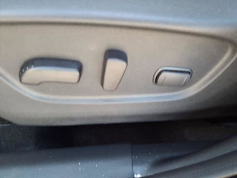 Certified 2022 Nissan Rogue Sport SV w/ Technology Package image 15