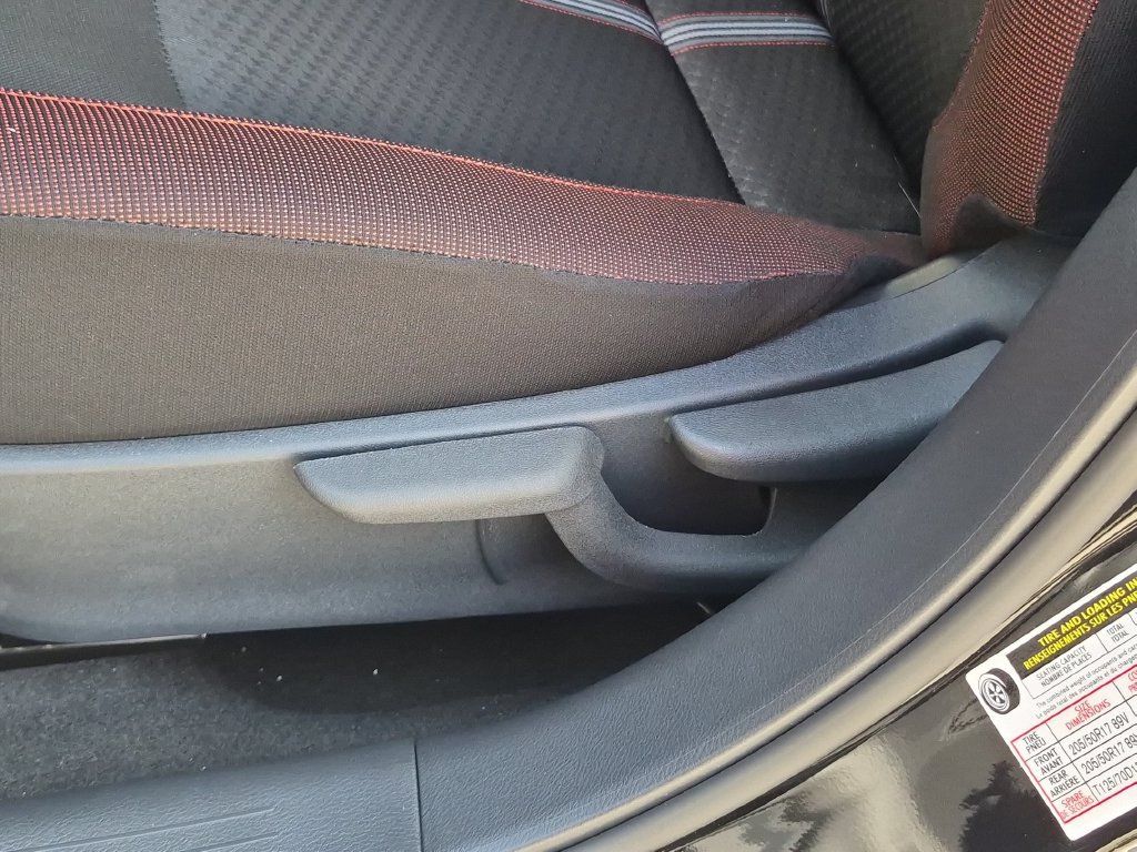 Certified 2025 Nissan Versa SR w/ Trunk Package FWD image 16