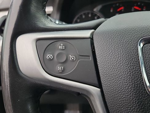 Used 2019 GMC Acadia SLE w/ Driver Alert Package I image 25