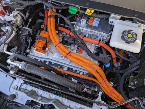 New 2027 Chevrolet Bolt RS w/ LPO, All-Weather Package FWD image 34