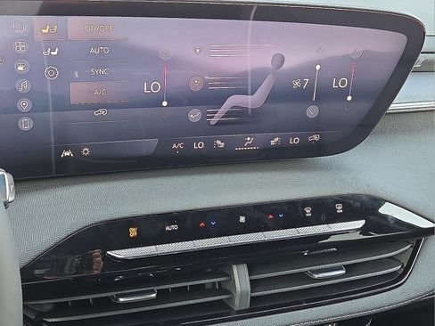 New 2026 Buick Enclave Sport Touring w/ Power Package image 21