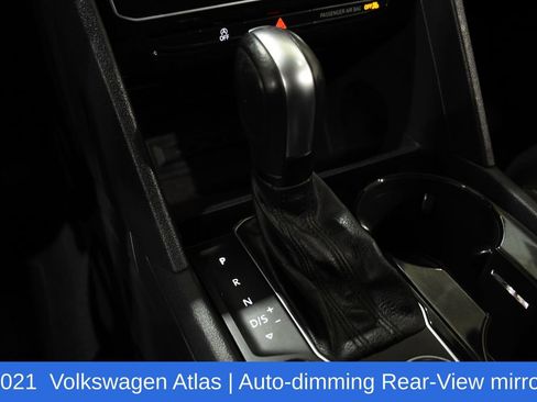 Used 2021 Volkswagen Atlas SEL Premium image 25