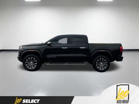 Used 2024 GMC Canyon Denali AWD/4WD image 10