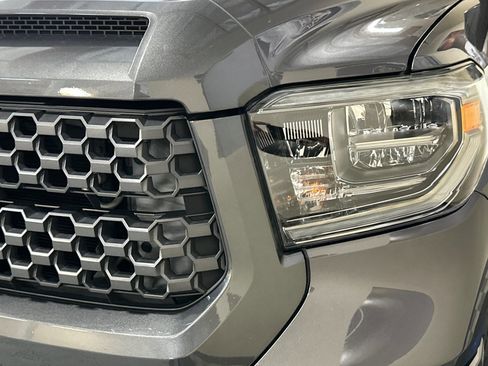 Used 2018 Toyota Tundra SR5 w/ TRD Sport Package image 47