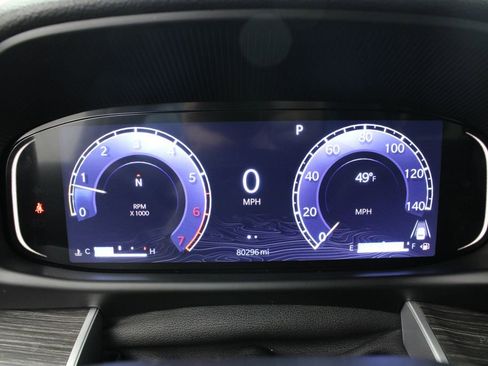 Used 2024 Jeep Wagoneer L Series II image 10