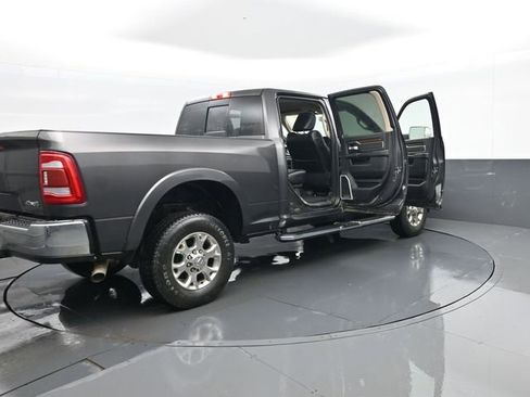 Used 2022 RAM 2500 Laramie AWD/4WD image 29