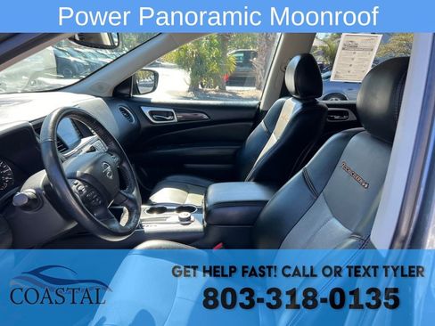 Used 2020 Nissan Pathfinder SL image 11