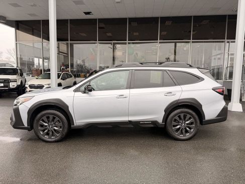 Certified 2023 Subaru Outback Onyx Edition XT AWD/4WD image 2