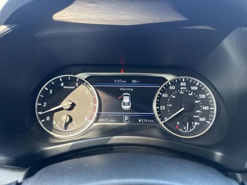 Used 2022 Nissan Sentra SV w/ Trunk Package image 18