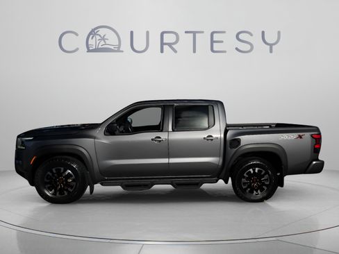 Certified 2024 Nissan Frontier Pro-X RWD image 2