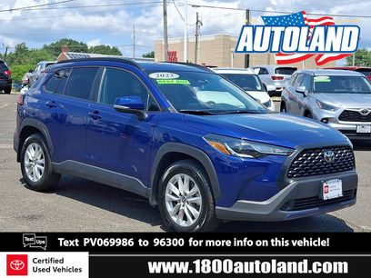 Used 2023 Toyota Corolla Cross LE w/ Moonroof Package
