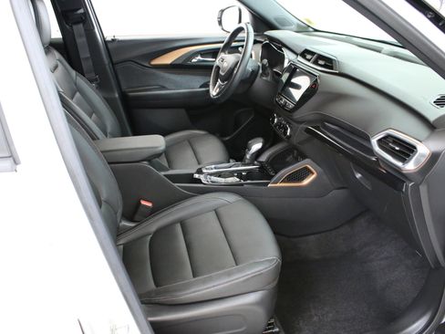 Certified 2023 Chevrolet TrailBlazer ACTIV w/ Convenience Package FWD image 30