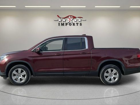 Used 2017 Honda Ridgeline RTL-T image 2