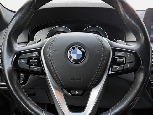 Used 2018 BMW 540i xDrive AWD/4WD image 18