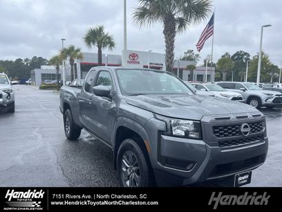 Used 2025 Nissan Frontier SV