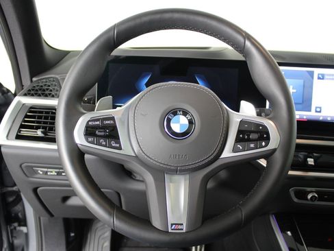 Certified 2025 BMW X5 xDrive40i image 14