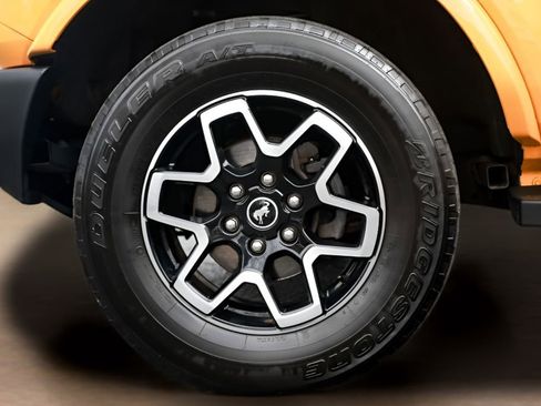 Used 2022 Ford Bronco Outer Banks image 36