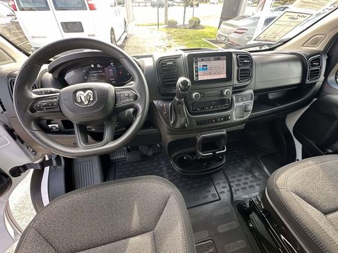 Used 2023 RAM ProMaster 2500 image 21