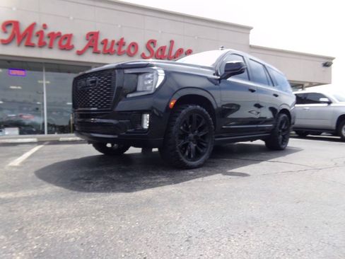 Used 2021 GMC Yukon Denali w/ Denali Ultimate Package AWD/4WD image 58