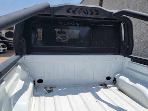 Used 2020 Jeep Gladiator Sport w/ Quick Order Package 24S AWD/4WD image 12
