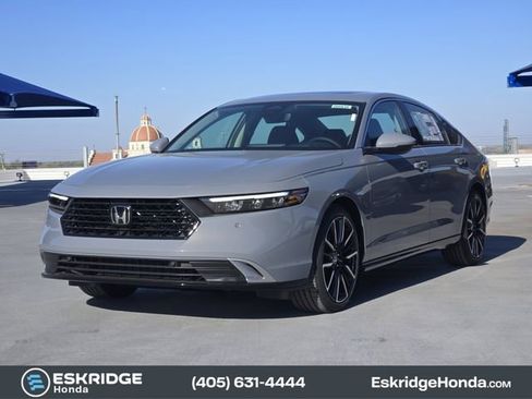New 2026 Honda Accord Touring image 2