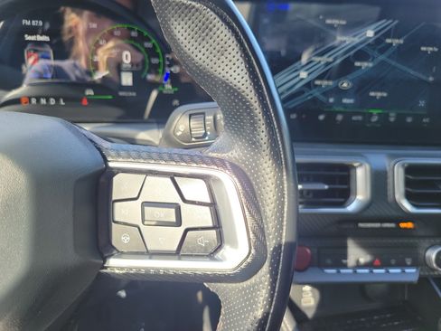 Used 2024 Ford Mustang Premium RWD image 21