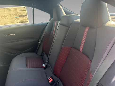 Used 2026 Toyota Corolla SE w/ SE Package FWD image 16