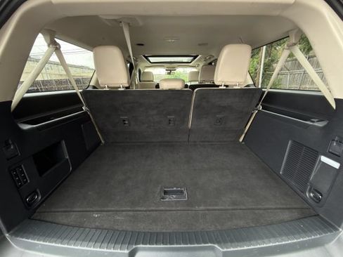 Used 2023 Ford Expedition Max Limited RWD image 32