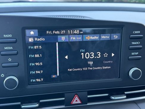 New 2025 Hyundai Elantra Sport FWD image 15