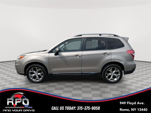 Used 2016 Subaru Forester 2.5i Touring AWD/4WD image 2