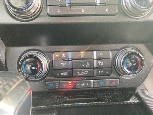 Used 2019 Ford F150 Raptor w/ Equipment Group 802A Luxury image 25