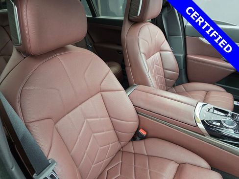 Certified 2023 BMW 760i xDrive image 29