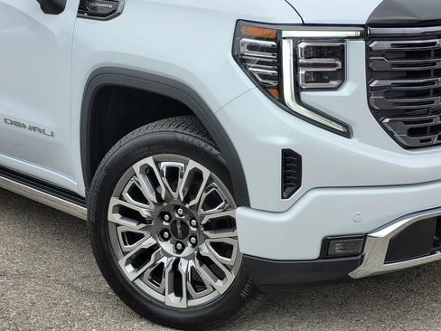 New 2026 GMC Sierra 1500 Denali Ultimate AWD/4WD image 6