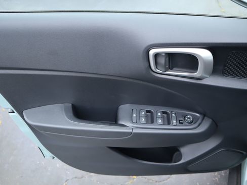 New 2026 Hyundai Venue SEL FWD image 16